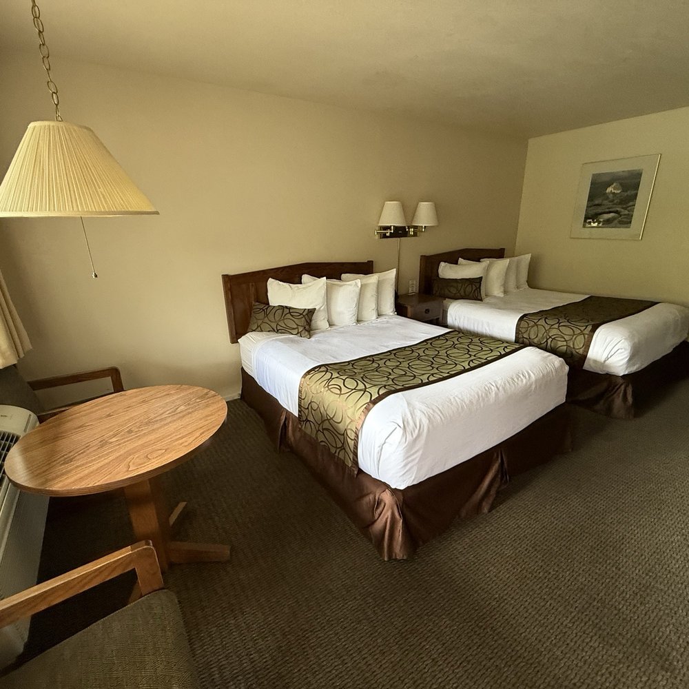 Mariposa Lodge - Hotels Near Me - Mariposa, California