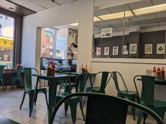 Banh Mi Huong Que by null