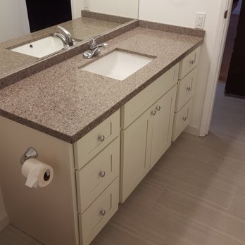 Dhs 305 After Bathroom Vanity With Quartz Countertops White