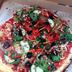 Pieology Pizzeria Calloway Drive, Bakersfield, CA - Vegan pizza