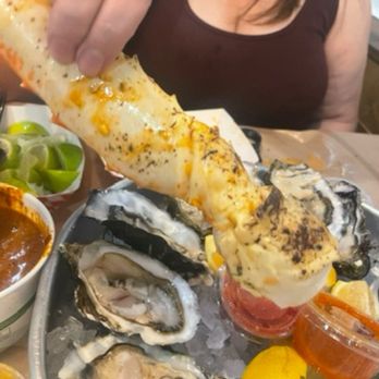 The Crab Bay - King   King Crab Legs - Cajun/Creole Near Me - San Jose, California