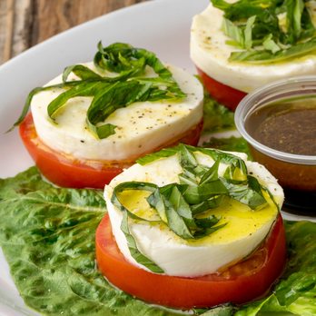Lorenzos Italian Kitchen - Caprese Salad - Italian Near Me - Scottsdale, Arizona Lorenzos Italian Kitchen - Caprese Salad - Italian Near Me - Scottsdale, Arizona
