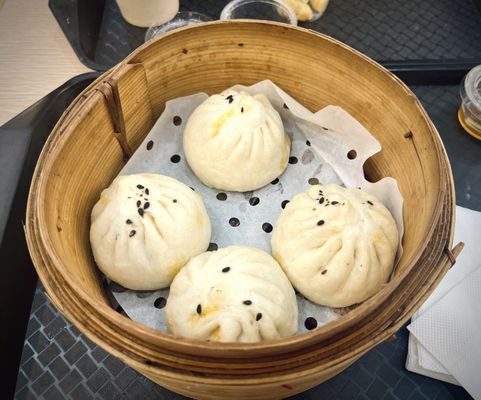 Xie Bao Flushing 蟹寶 by null