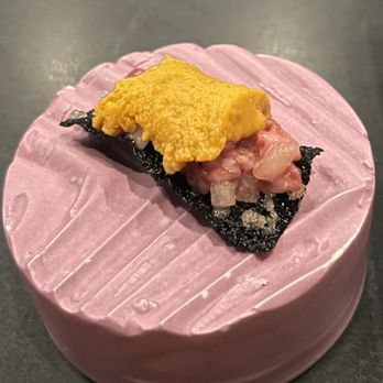 Robin Menlo Park - Uni & toro on nori chip - Japanese Near Me - Menlo Park, California Robin Menlo Park - Uni & toro on nori chip - Japanese Near Me - Menlo Park, California