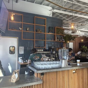 Brass Tacks - indoor food waiting area - Coffee & Tea Near Me - Houston, Texas