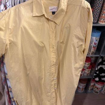 Gather & Collect - $14 for this used Target shirt. - Used, Vintage & Consignment Near Me - Glen Ellyn, Illinois