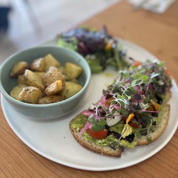 Greenhouse Penryn - Salad Near Me - Penryn, California