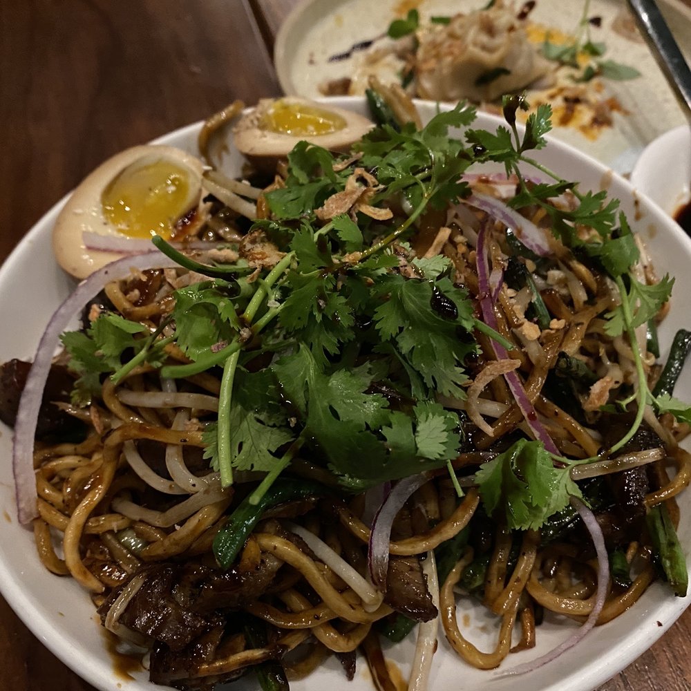 Little Sister - E Pan Fried E-Fu Noodle - Vietnamese Near Me - El Segundo, California Little Sister - E Pan Fried E-Fu Noodle - Vietnamese Near Me - El Segundo, California