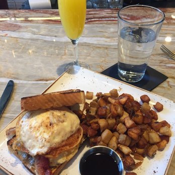 Handsome Hog - The Boss Hog, no slaw, sauce on side ($14)  ft. mimosa ($6) - Southern Near Me - St Paul, Minnesota