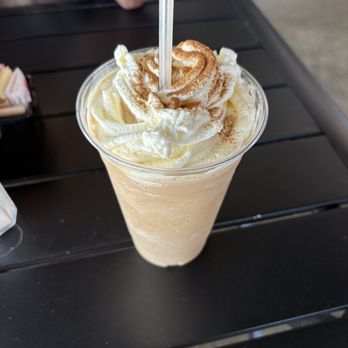 Fresh & Yummy Cafe - Horchata Frappe 10/10 - Breakfast & Brunch Near Me - Los Angeles, California