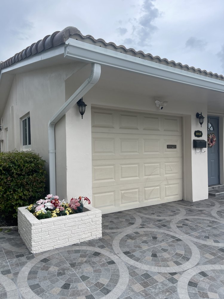 Slide of USA Gutters & Roofing