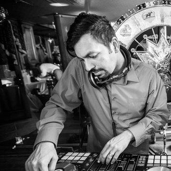 Wedding Jukebox - DJs Near Me Wedding Jukebox - DJs Near Me