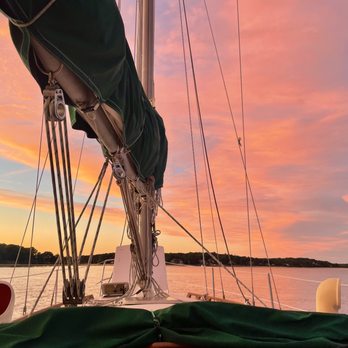 Polar Charters - Another beautiful sunset, book a sunset sail today! - Boat Charters Near Me - New Suffolk, New York Polar Charters - Another beautiful sunset, book a sunset sail today! - Boat Charters Near Me - New Suffolk, New York