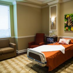 Spring Hills Post Acute Livingston - Private Suite!