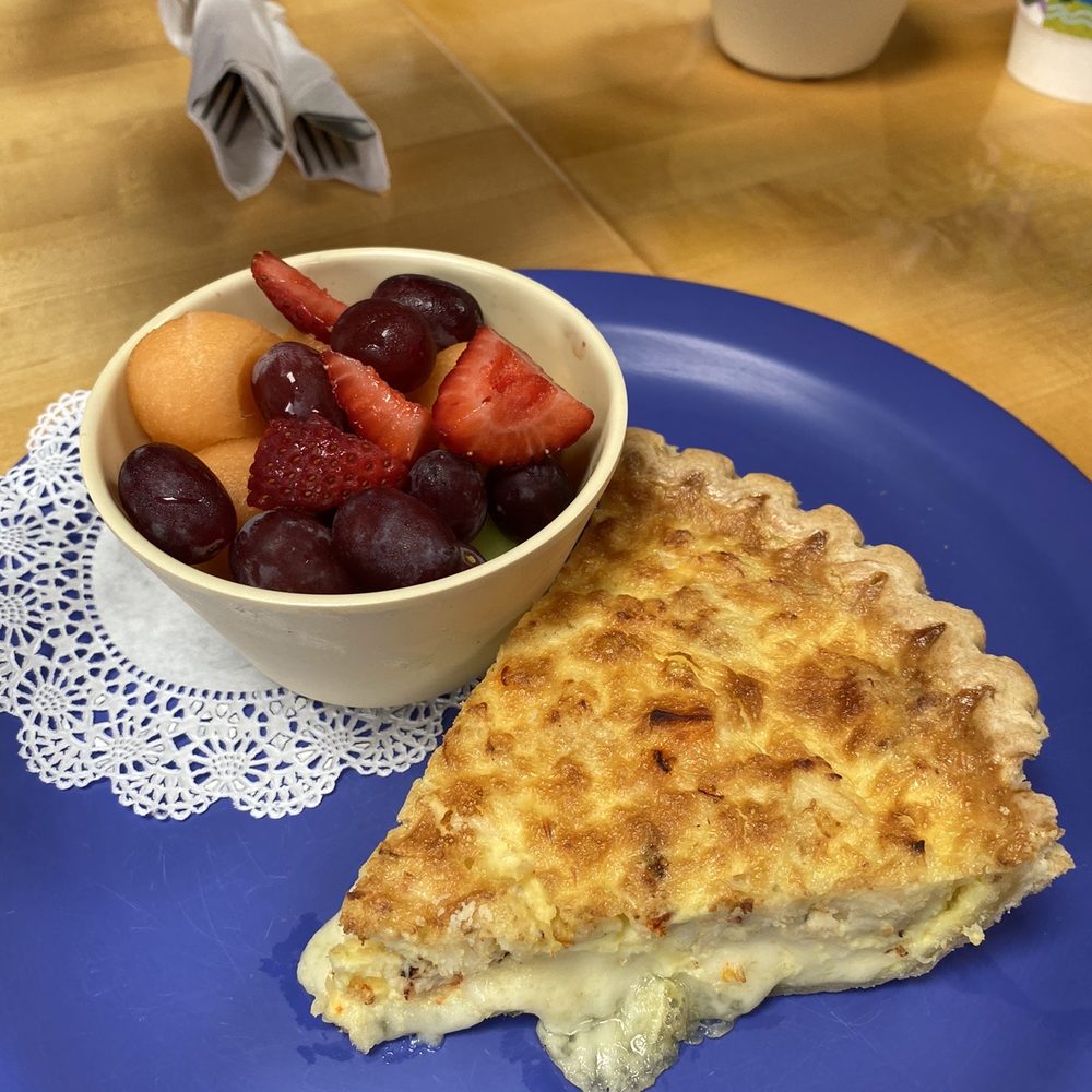 Blue Moon Café - Breakfast & Brunch Near Me - Boothbay Harbor, Maine Blue Moon Café - Breakfast & Brunch Near Me - Boothbay Harbor, Maine