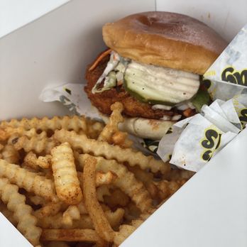 Jay Bird's Chicken - Nashville chicken sandwich hot - Chicken Shop Near Me - Long Beach, California Jay Bird's Chicken - Nashville chicken sandwich hot - Chicken Shop Near Me - Long Beach, California
