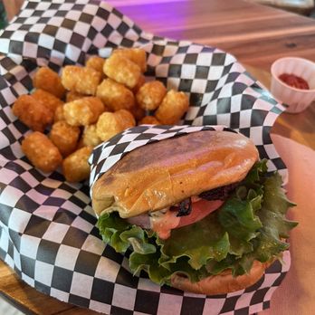 Jasmin's - Cheese Burger and tater tots - Burgers Near Me - San Francisco, California Jasmin's - Cheese Burger and tater tots - Burgers Near Me - San Francisco, California