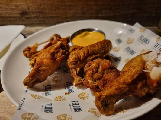 Felons Brewing Co by null