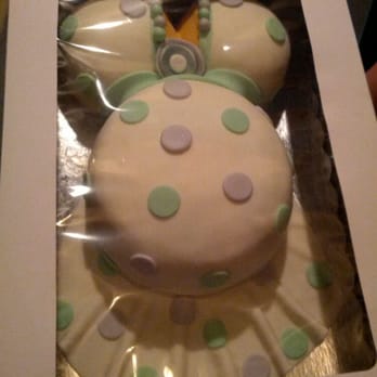 Royal Sweet Cake - Baby shower - Bakeries Near Me