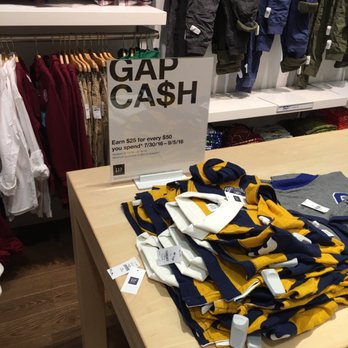 Gap - Women's Clothing Near Me - Cheektowaga, New York