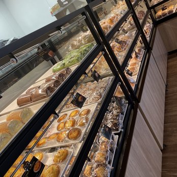 85°C Bakery Cafe-Ala Moana - Bakeries Near Me - Honolulu, Hawaii 85°C Bakery Cafe-Ala Moana - Bakeries Near Me - Honolulu, Hawaii