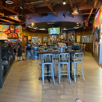 Mellow Mushroom Fleming Island - Great bar area - Pizza Near Me - Fleming Island, Florida Mellow Mushroom Fleming Island - Great bar area - Pizza Near Me - Fleming Island, Florida