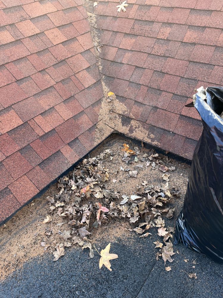 APLUS GUTTERS Updated October 2024 Request a Quote 20 Photos