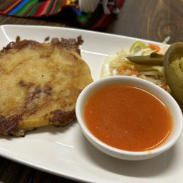 Pupusa de chicharron