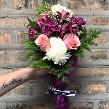 Stella Grey Blooms - Florists Near Me - Chicago, Illinois