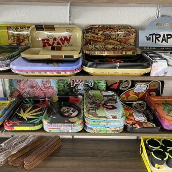 Smoke N Vape - Trays - Vape Shops Near Me - Pompano Beach, Florida Smoke N Vape - Trays - Vape Shops Near Me - Pompano Beach, Florida