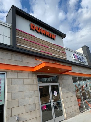 Dunkin' by null