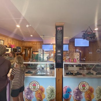 Purple Pie Place - Desserts Near Me - Custer, South Dakota Purple Pie Place - Desserts Near Me - Custer, South Dakota