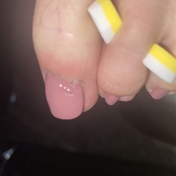 Polish Nail Bar - Big hole in acrylic - Nail Salons Near Me - Kingsport, Tennessee