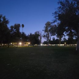 Park at night... no lights Park at night... no lights