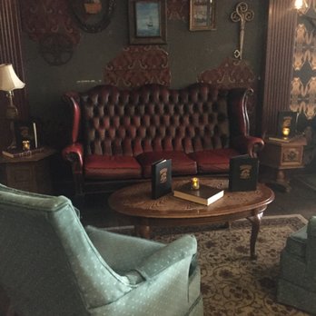 Thompson's - Yummy wing-back leather-tufted chesterfield. Is this for purchase? - Cocktail Bars Near Me - Fort Worth, Texas Thompson's - Yummy wing-back leather-tufted chesterfield. Is this for purchase? - Cocktail Bars Near Me - Fort Worth, Texas