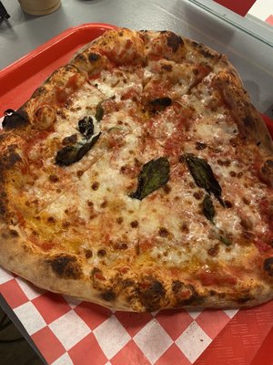 Ash! Pizza Parlor by null