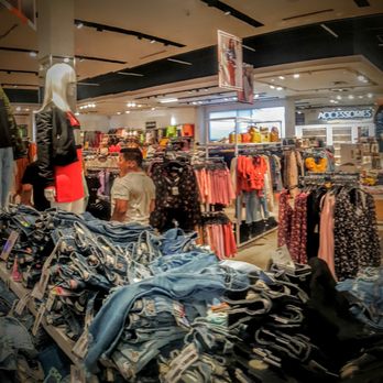 Forever 21 - Women's Clothing Near Me - Rancho Cucamonga, California