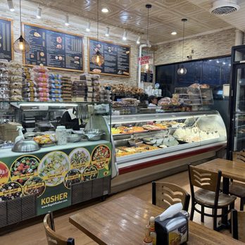 Bagels & Co - Interior - Bagels Near Me - New York, New York Bagels & Co - Interior - Bagels Near Me - New York, New York
