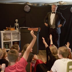 Comedy Magician Patrick Reed