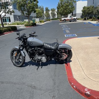 Orange County Harley Davidson - 2022 883 - Motorcycle Dealers Near Me - Irvine, California Orange County Harley Davidson - 2022 883 - Motorcycle Dealers Near Me - Irvine, California