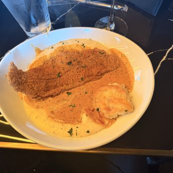 Noir Kitchen & Cocktails - Soul Food Near Me - Nashville, Tennessee