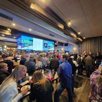 Boston Ale House - a large group of people in a bar - New American Near Me - Boston, Massachusetts