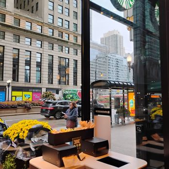 Starbucks - Coffee & Tea Near Me - Chicago, Illinois Starbucks - Coffee & Tea Near Me - Chicago, Illinois