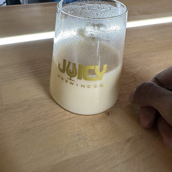 Juicy Brewing - Pico 3 sour smoothie beer was top notch - Breweries Near Me - Herndon, Virginia