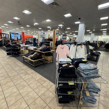 Macy's - Department Stores Near Me - Madison, Wisconsin Macy's - Department Stores Near Me - Madison, Wisconsin