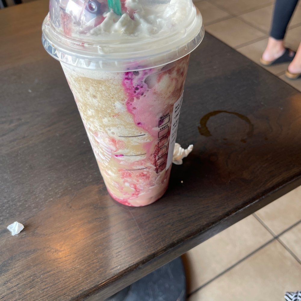 Starbucks - Coffee & Tea Near Me - Riverside, California