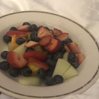 Sheraton Anchorage - Delicious fruit!!! - Hotels Near Me - Anchorage, Alaska