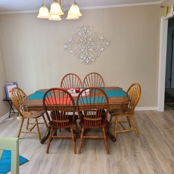 Kat's Cleaning - Dining room - Home Cleaning Near Me - Newport, North Carolina Kat's Cleaning - Dining room - Home Cleaning Near Me - Newport, North Carolina