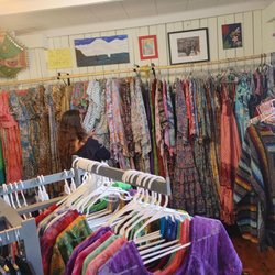 Mo's Eclectic Gifts and Apparel