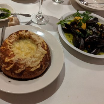 Garlic Rose Bistro - Onion soup and mussels - American Near Me - Cranford, New Jersey